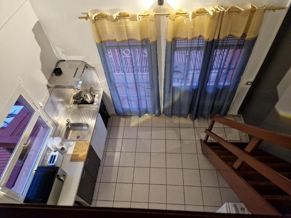 Studio Renove Au Coeur De Sainte Anne Exteriör bild